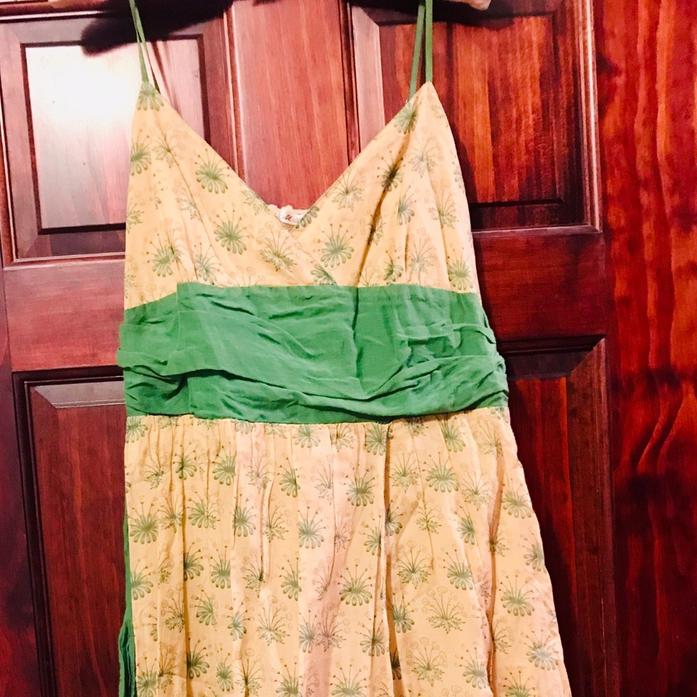 Max Studio M.S.S.P. Unique and beautiful Sun dress